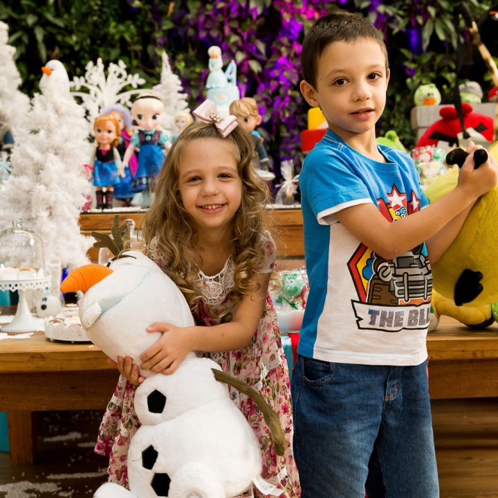 Giovana 4 anos Giuliano 4 anos